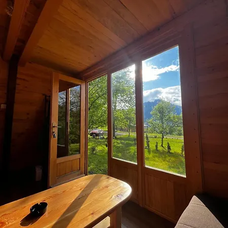 A-frame Tjentiste